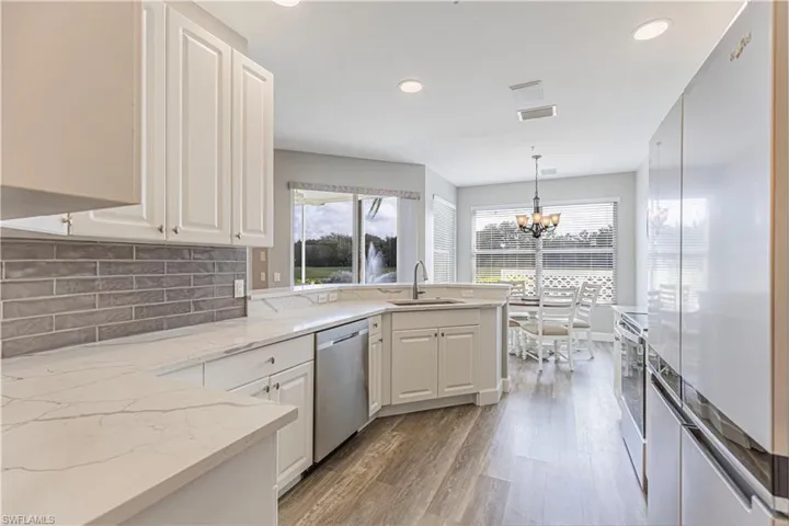 4670 Winged Foot CT # 102, NAPLES FL 34112