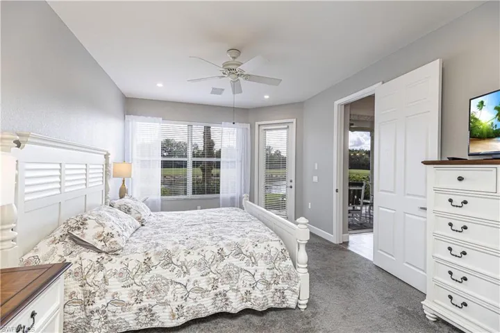 4670 Winged Foot CT # 102, NAPLES FL 34112