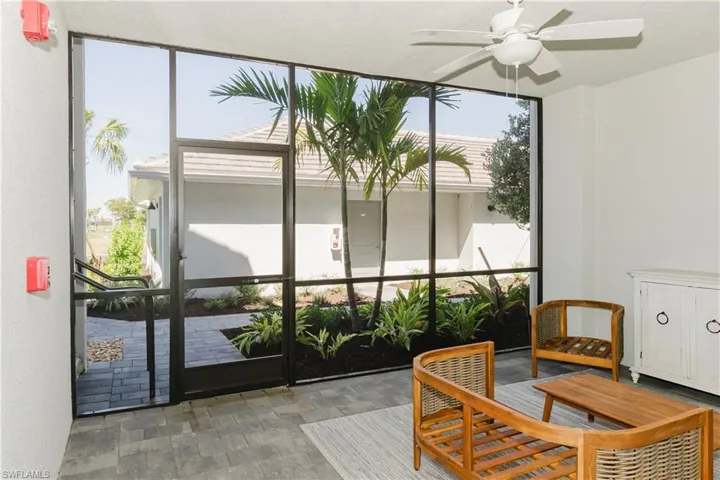 Front Lanai