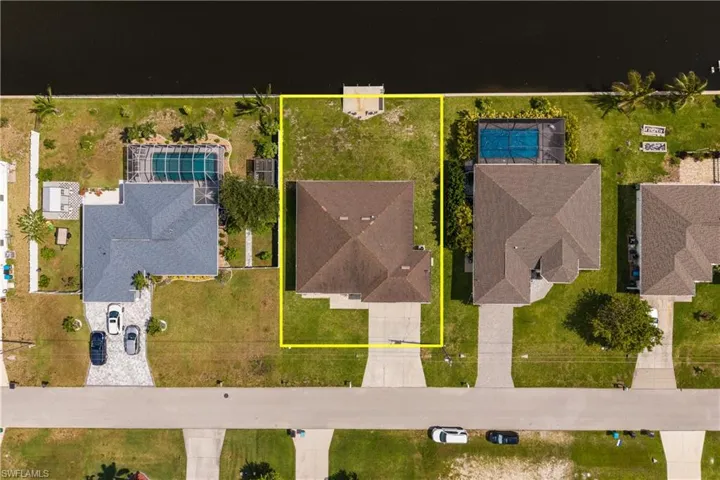 Waterfront property with direct canal access