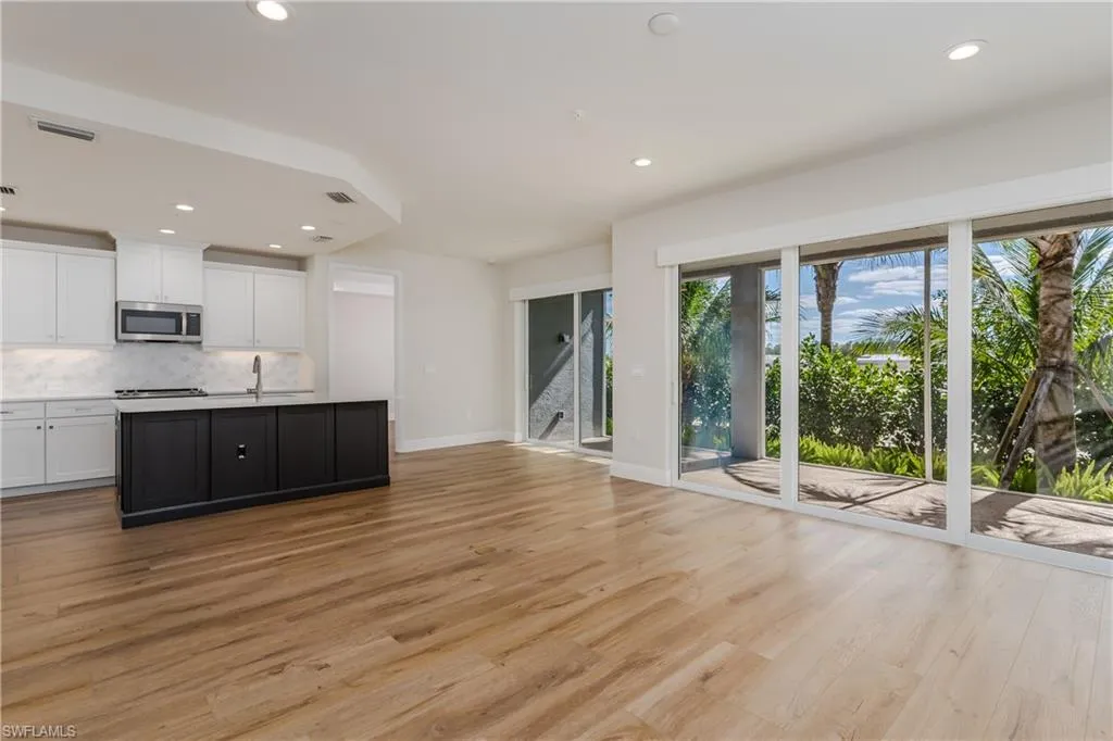 2640 Seychelles CIR, Naples, FL 34112,224091342