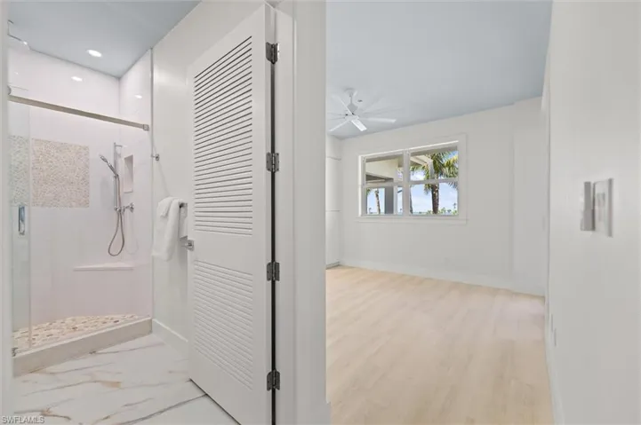 Guest Bathroom 2