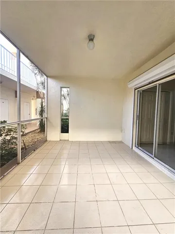 6025  Chardonnay  LN, Naples, FL 34119