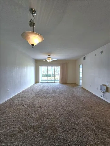 6025  Chardonnay  LN, Naples, FL 34119