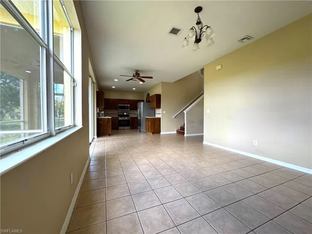 117 Shadow Lakes Dr, Lehigh Acres, Florida 33974