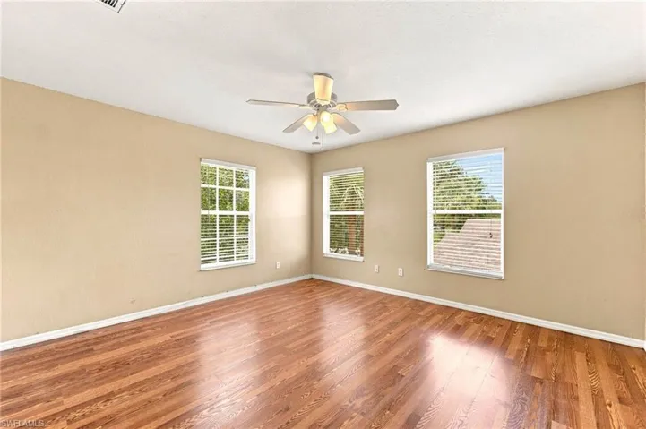 117 Shadow Lakes Dr, Lehigh Acres, Florida 33974