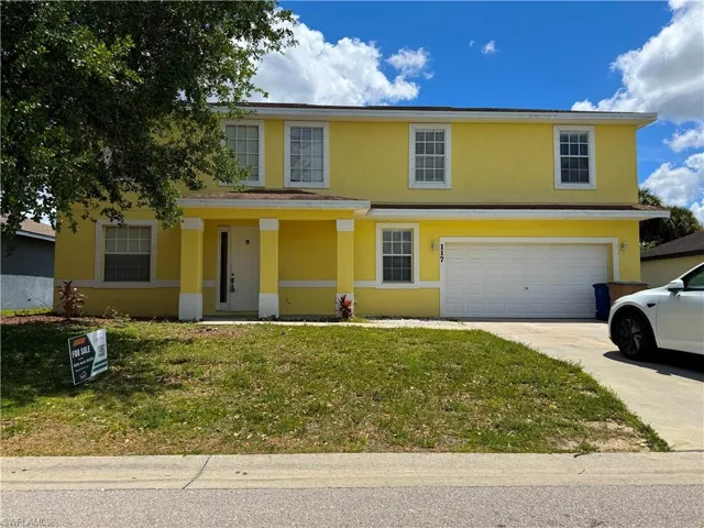 117 Shadow Lakes Dr, Lehigh Acres, Florida 33974