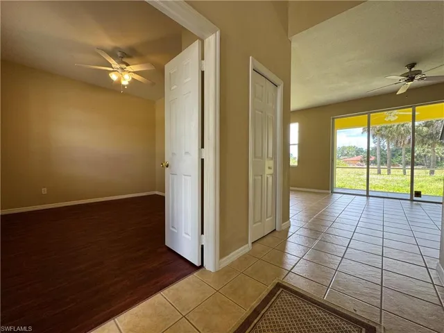 117 Shadow Lakes Dr, Lehigh Acres, Florida 33974