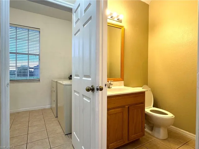 117 Shadow Lakes Dr, Lehigh Acres, Florida 33974