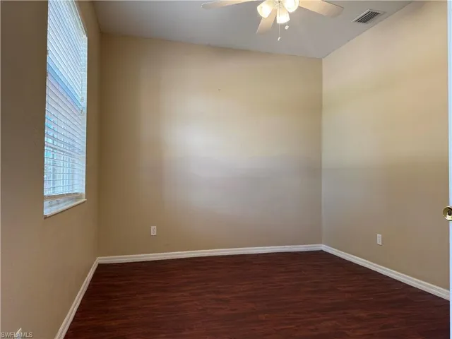 117 Shadow Lakes Dr, Lehigh Acres, Florida 33974
