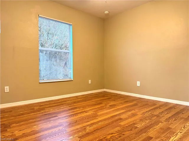 117 Shadow Lakes Dr, Lehigh Acres, Florida 33974