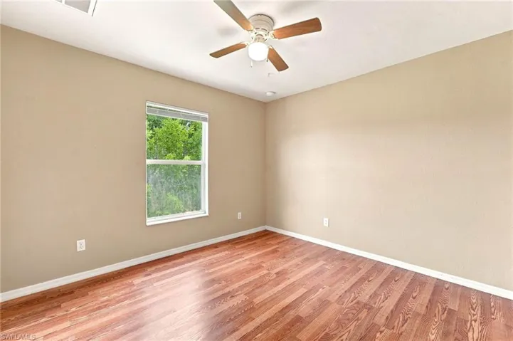 117 Shadow Lakes Dr, Lehigh Acres, Florida 33974