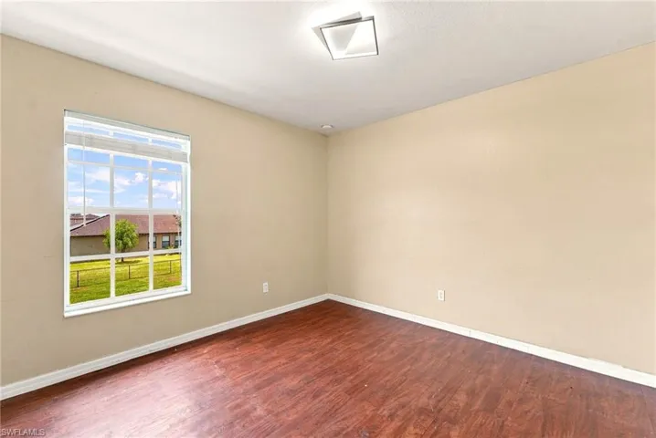 117 Shadow Lakes Dr, Lehigh Acres, Florida 33974