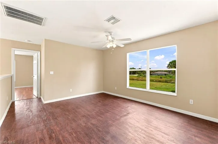 117 Shadow Lakes Dr, Lehigh Acres, Florida 33974