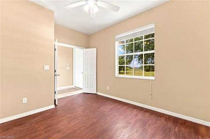 117 Shadow Lakes Dr, Lehigh Acres, Florida 33974