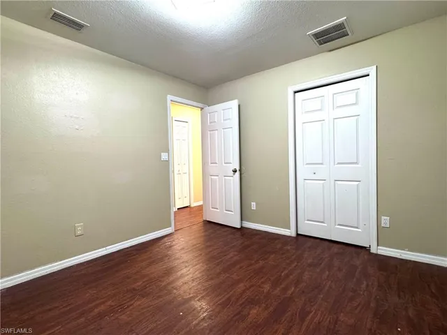 117 Shadow Lakes Dr, Lehigh Acres, Florida 33974