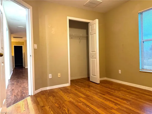 117 Shadow Lakes Dr, Lehigh Acres, Florida 33974