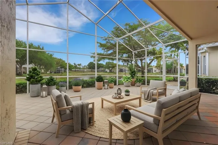 9404 Springview Loop, Estero, Florida 33928