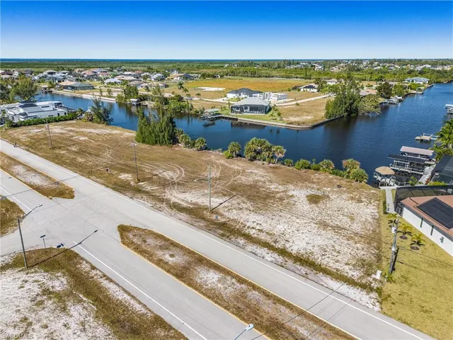 4011 Gulfstream Pkwy, Cape Coral, Florida 33993