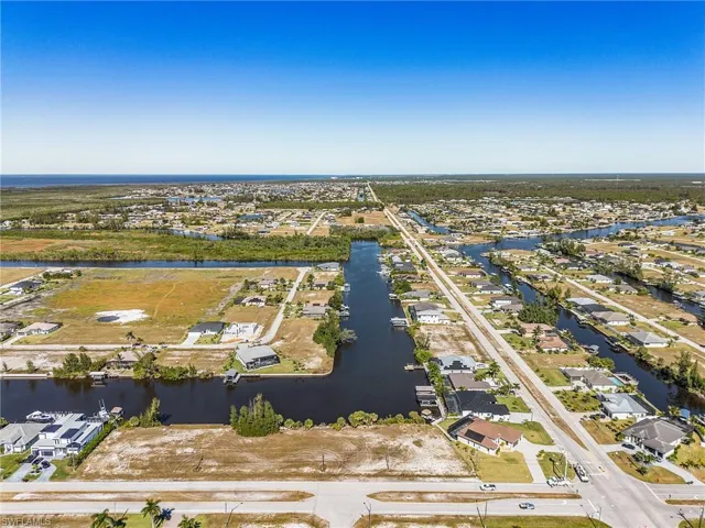 4011 Gulfstream Pkwy, Cape Coral, Florida 33993