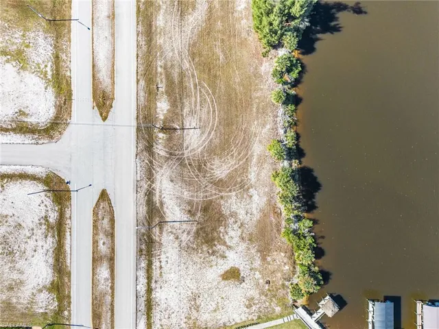 4011 Gulfstream Pkwy, Cape Coral, Florida 33993
