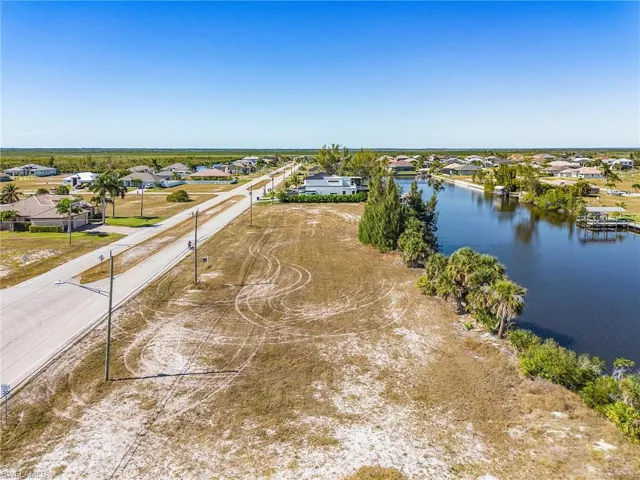 4011 Gulfstream Pkwy, Cape Coral, Florida 33993