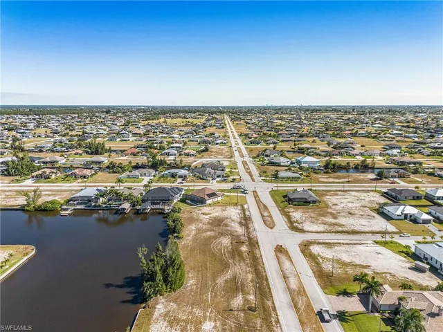 4011 Gulfstream Pkwy, Cape Coral, Florida 33993