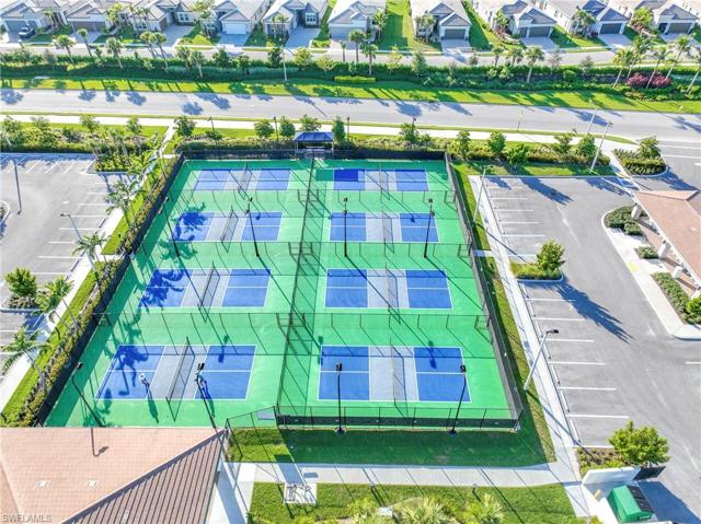 11465 Jacaranda DR, NAPLES FL 34120