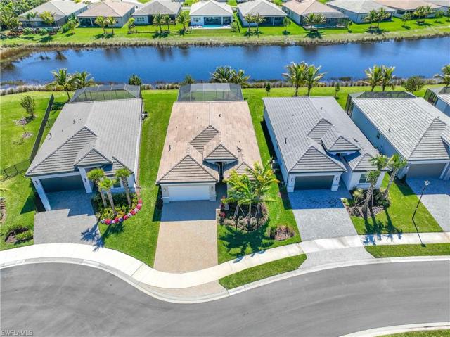11465 Jacaranda DR, NAPLES FL 34120