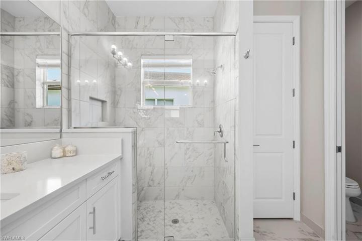 11465 Jacaranda DR, NAPLES FL 34120