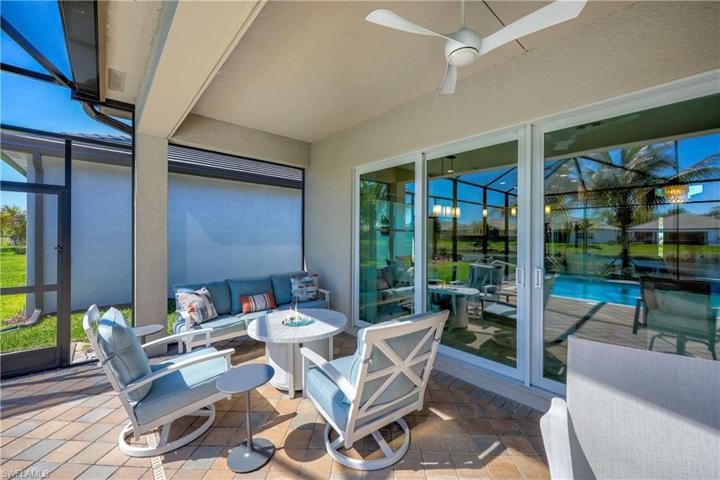 11465 Jacaranda DR, NAPLES FL 34120