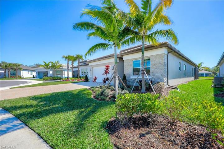11465 Jacaranda DR, NAPLES FL 34120