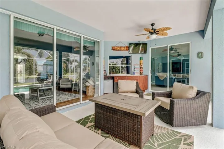 9151 Kings Cove Ct, Fort Myers, Florida 33967