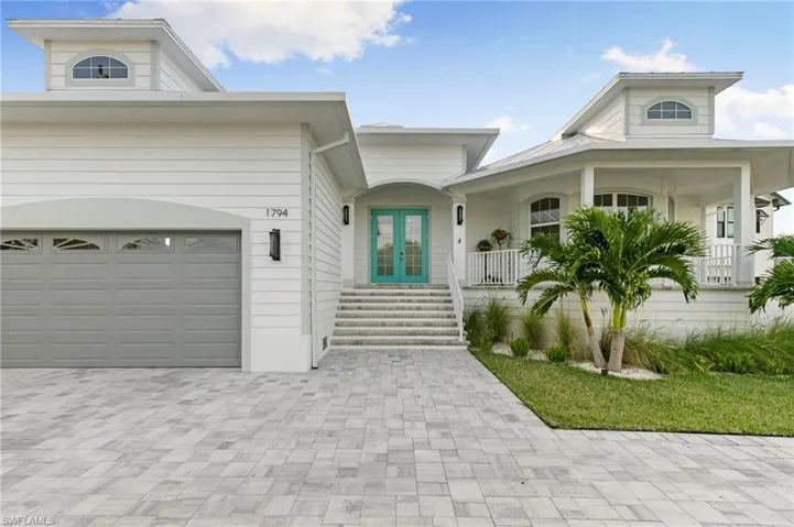 1794 Holiday Ln, Naples, Florida 34104