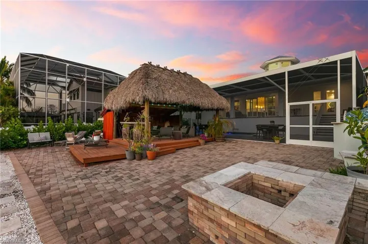 1794 Holiday Ln, Naples, Florida 34104