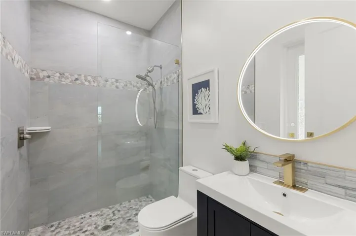 1794 Holiday Ln, Naples, Florida 34104