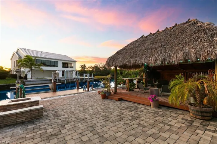 1794 Holiday Ln, Naples, Florida 34104