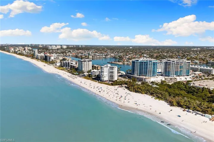 9051 Gulf Shore Dr 701, Naples, Florida 34108