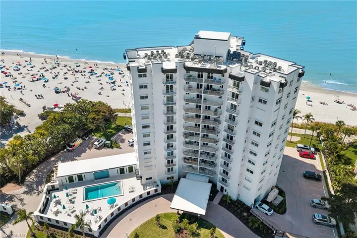 9051 Gulf Shore Dr 701, Naples, Florida 34108