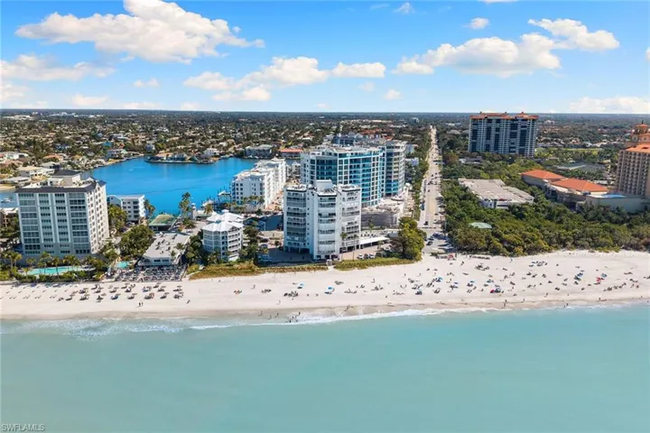 9051 Gulf Shore Dr 701, Naples, Florida 34108