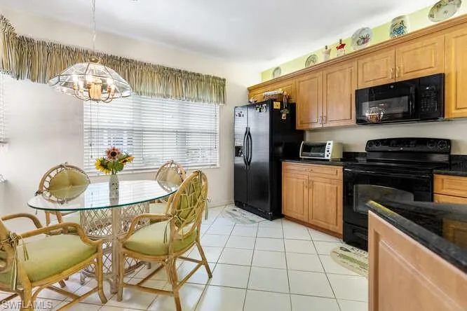 2575 Old Groves Rd # M101, Naples Fl 34109