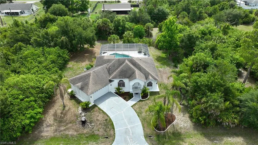 606 Lincoln Ave, Lehigh Acres, Florida 33972