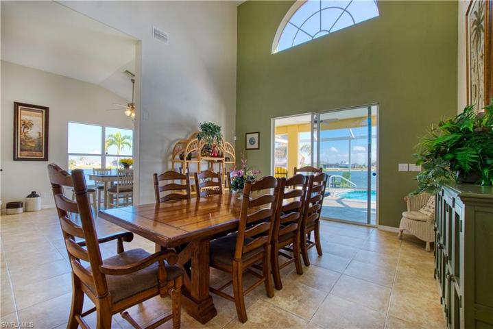 1900 NW 8th LN, CAPE CORAL FL 33993