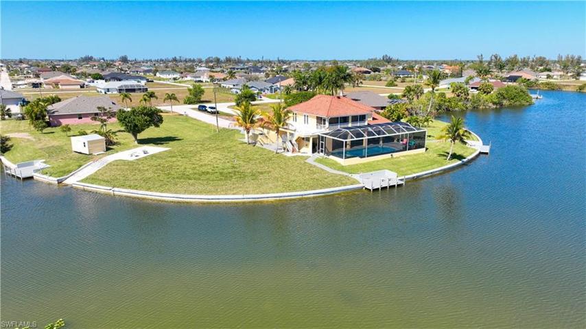 1900 NW 8th LN, CAPE CORAL FL 33993