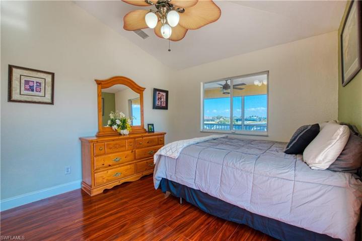 1900 NW 8th LN, CAPE CORAL FL 33993