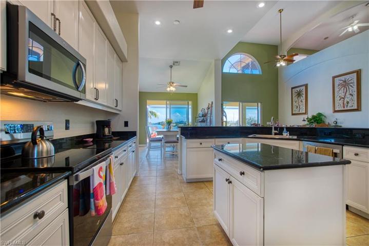 1900 NW 8th LN, CAPE CORAL FL 33993