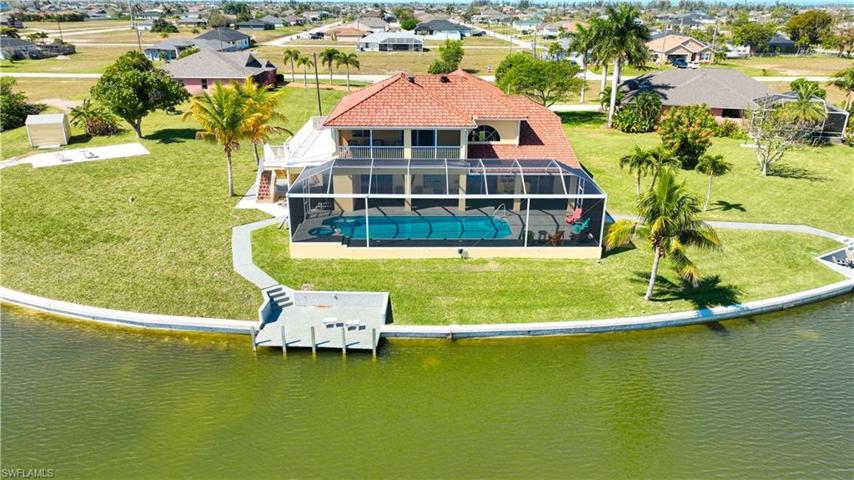 1900 NW 8th LN, CAPE CORAL FL 33993