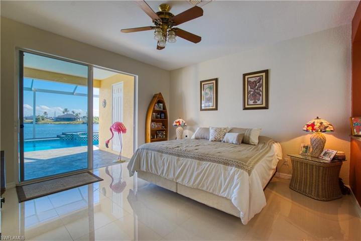 1900 NW 8th LN, CAPE CORAL FL 33993