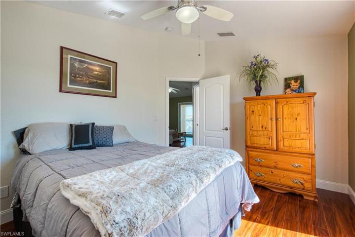 1900 NW 8th LN, CAPE CORAL FL 33993