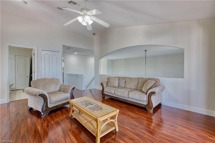 1900 NW 8th LN, CAPE CORAL FL 33993